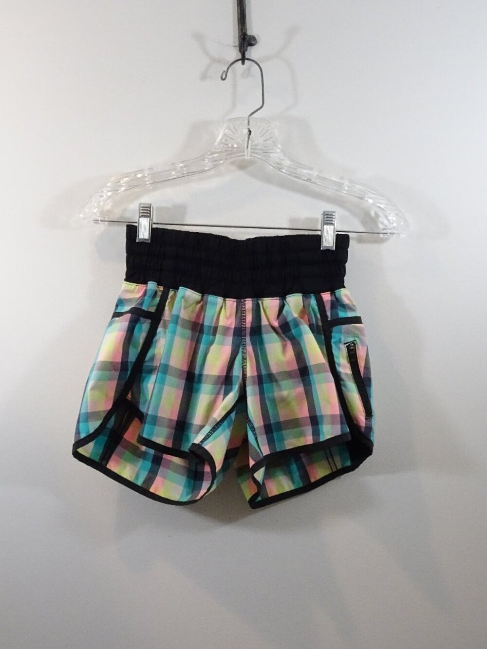 Lululemon Run Speed Shorts Women’s Run Short Size 4 Black Pink Blue Workout - Picture 1 of 7